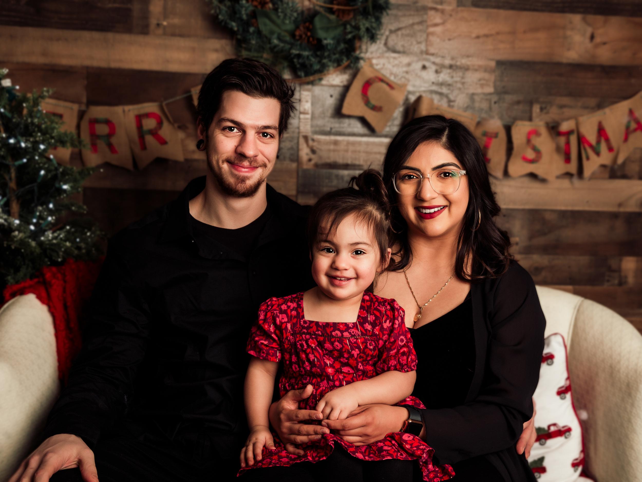 The Wedding Website of Arlen Torres Castillo and Ethan W. Dailey