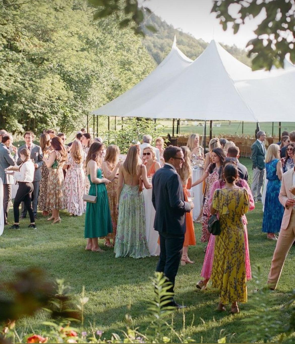 The Wedding Website of Stephen Dutton and Ariana Fontaine