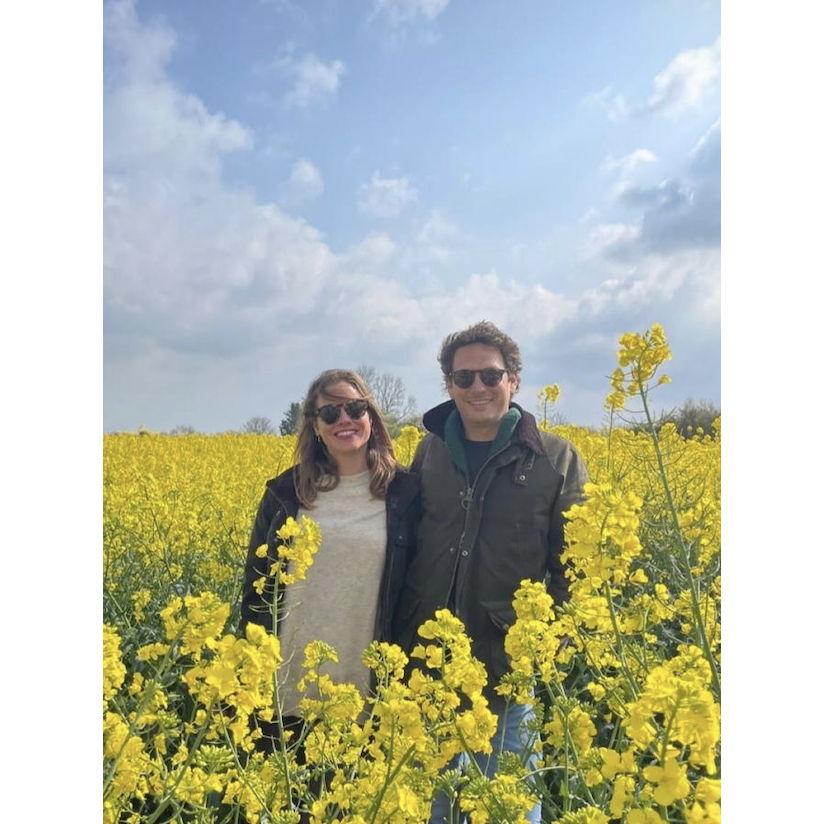 Flores de canola, Cotswolds, UK