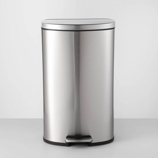 45L D Shape Step Trash Can - Made By Design™