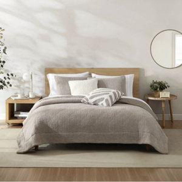 Snug Cooling Comforter