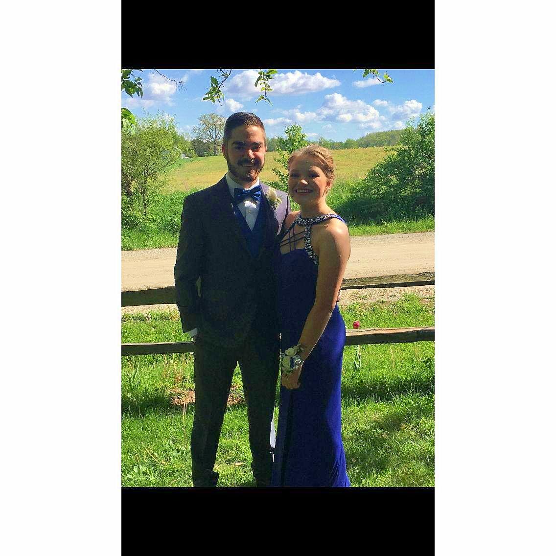 Junior prom in 2017