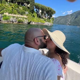 Kisses in Lake Como, Italy!!