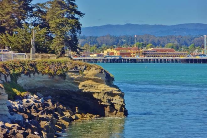 The Wedding Website of Tess Jones and Dennis Byars