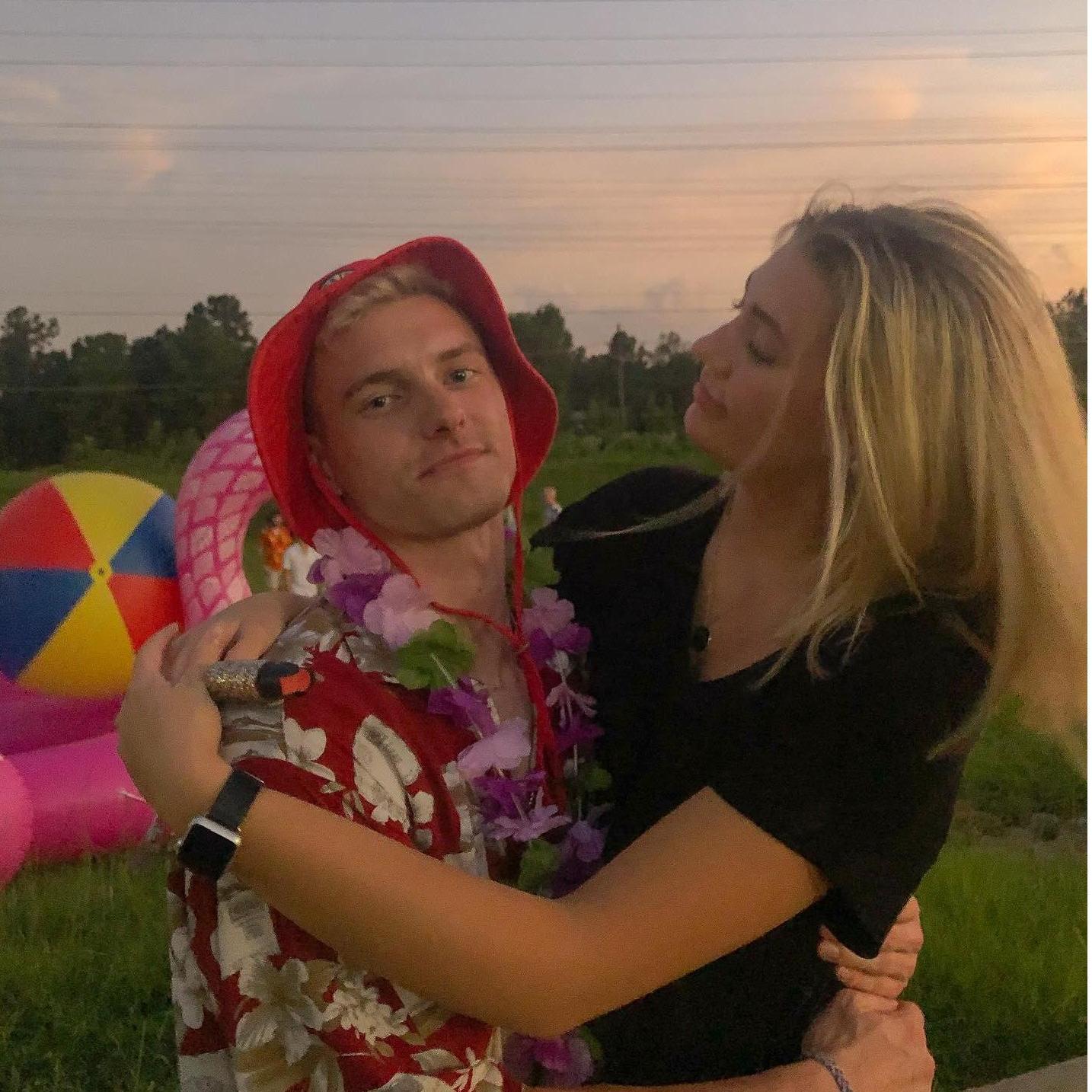 this picture was taken just one week after the official "boyfriend+girlfriend" titles were put into place