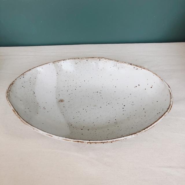 Colleen Hennessey- Oval Bowl, Glossy White / A