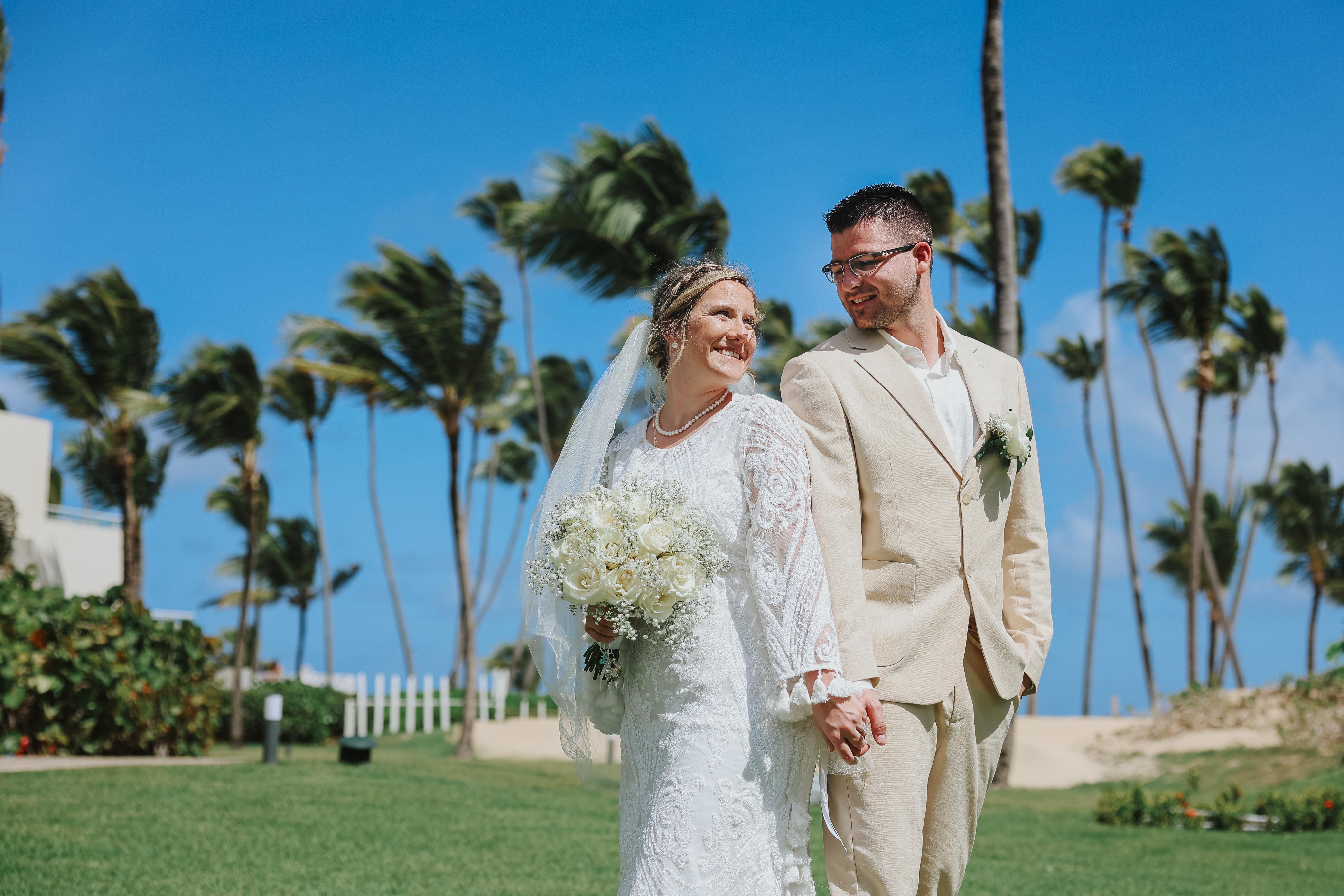 The Wedding Website of Abigail Lynn Lewis and Scott Marshall Pierson Jr.