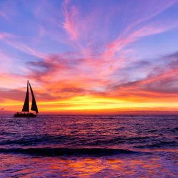 Sunset Sail: Honeymoon Activity <3