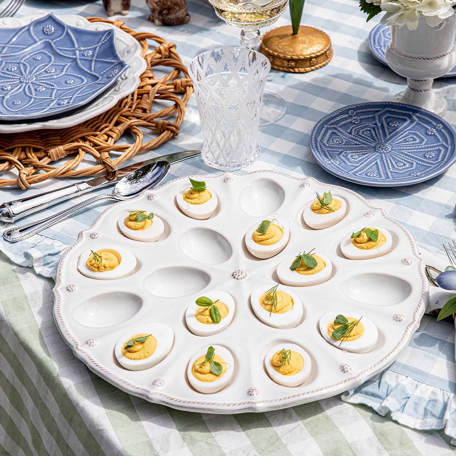 Farleigh Jewett and Bryan Cunningham's Wedding Registry on Zola