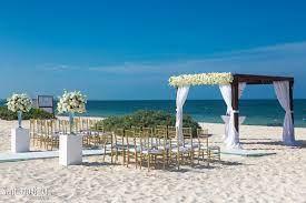 The Wedding Website of Jacquelyn Barnett and Andrew Higginson