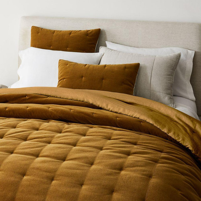 Classic Cotton Velvet Tack Stitch Quilt, Full/Queen, Cumin