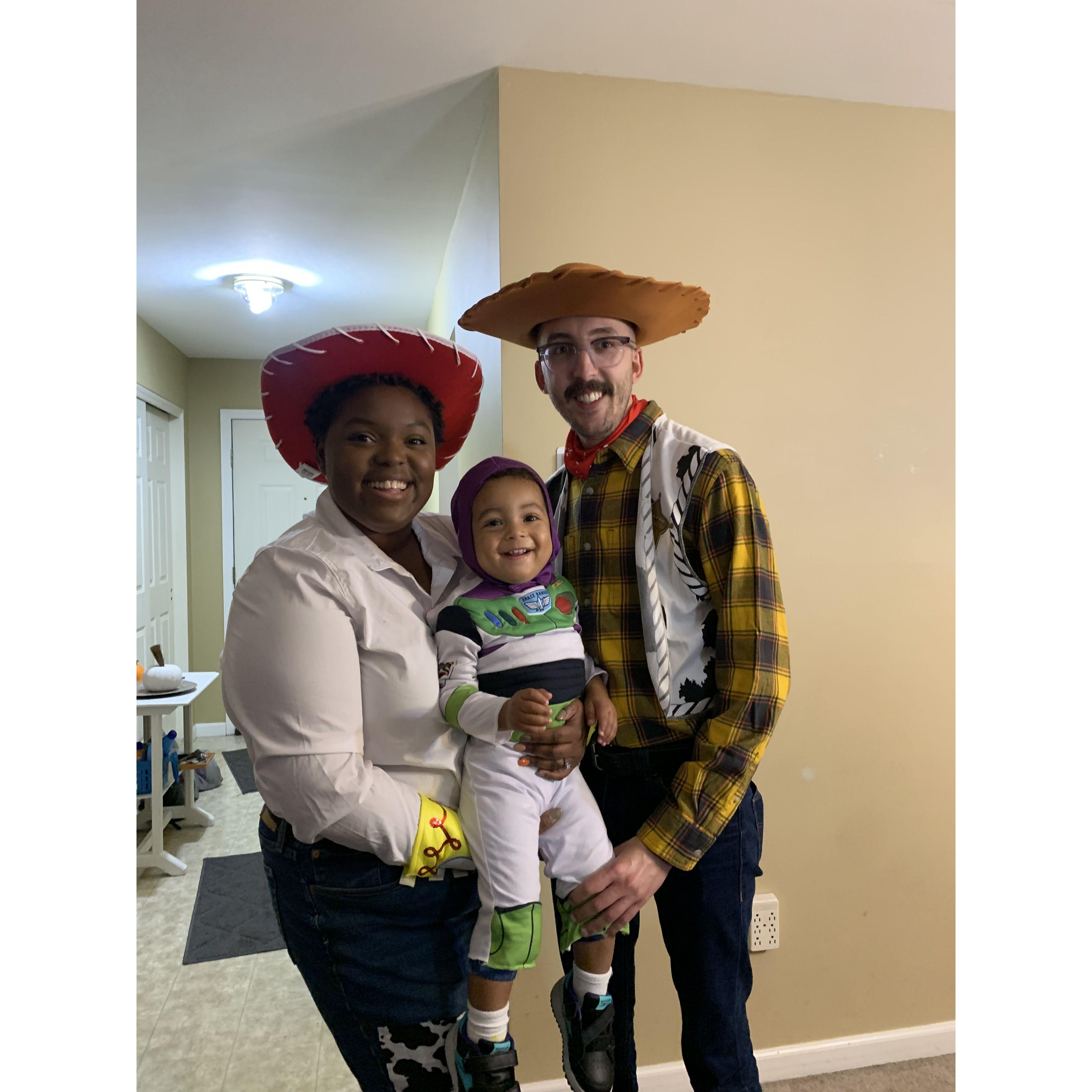 Family Halloween Costumes -- October 2022