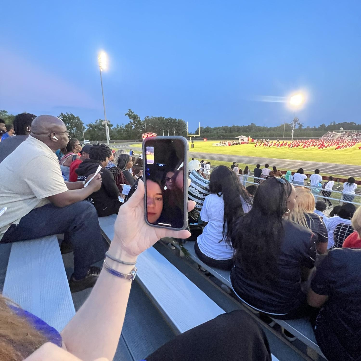 Katie was on her senior trip still during Morgan’s graduation, so her friends all watched together on facetime😅