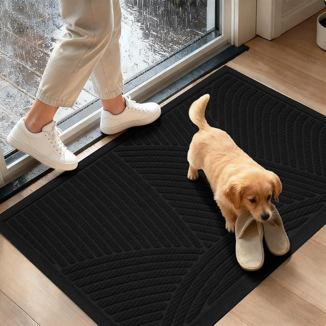 HIYARD Sturdy Front Door Mat, Absorbent Muddy Dirt Resist Welcome Door Mats Outdoor Indoor, Fade Resistant, Non-Slip Backing Entry Mat Low Profile Doormat for Entryway, 29×17, Black
