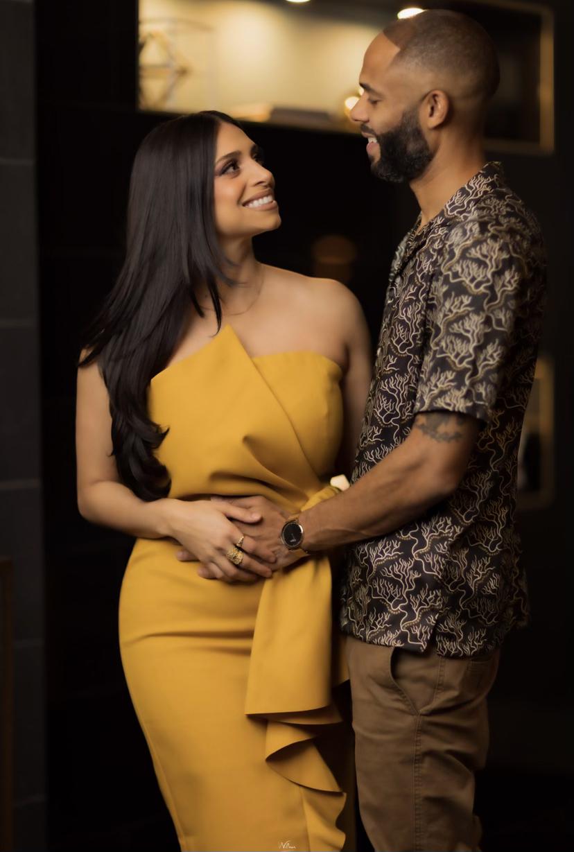 She talked Warren into a photo shoot. 
Atlanta, GA December 2021