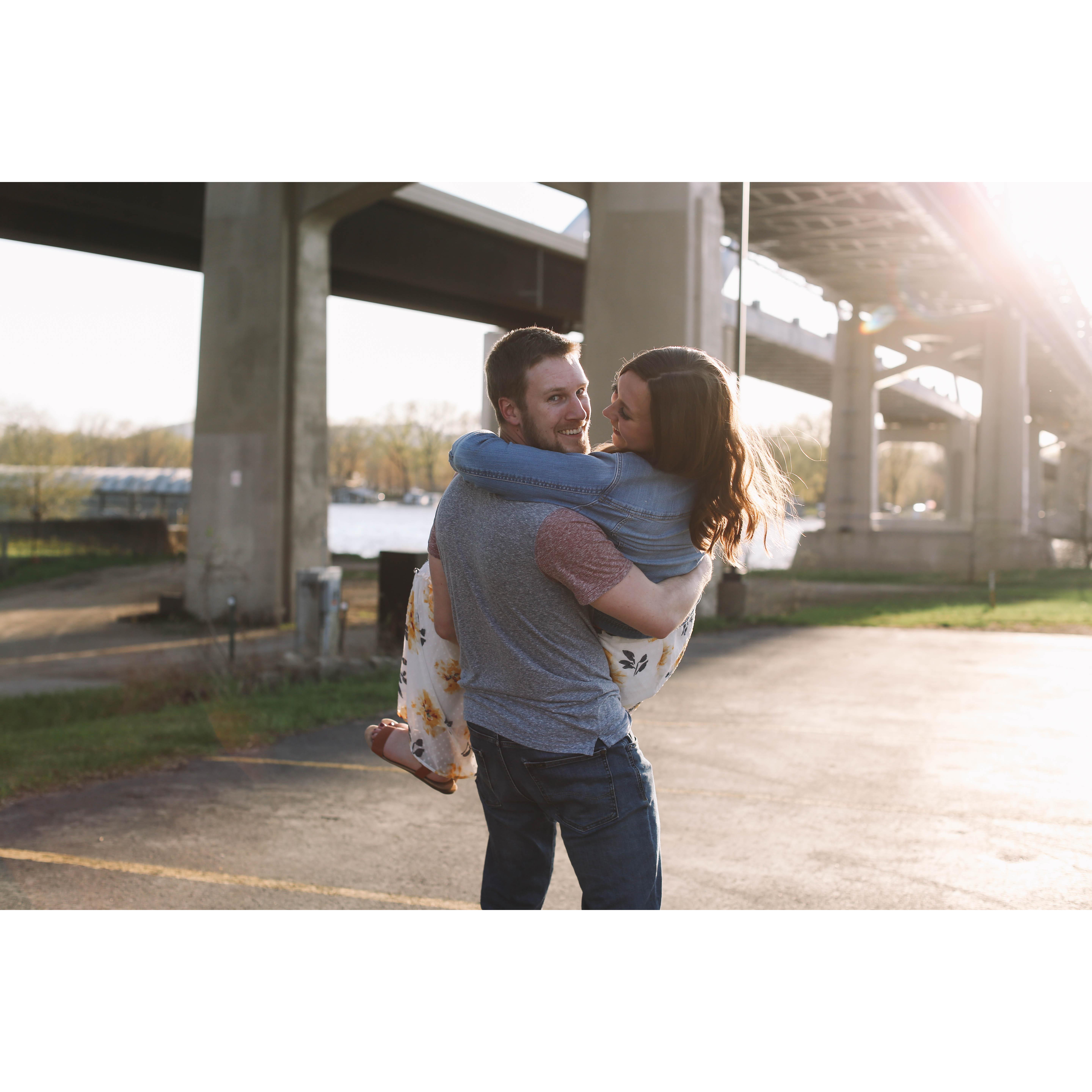 Engagement Photos: RMT Photography