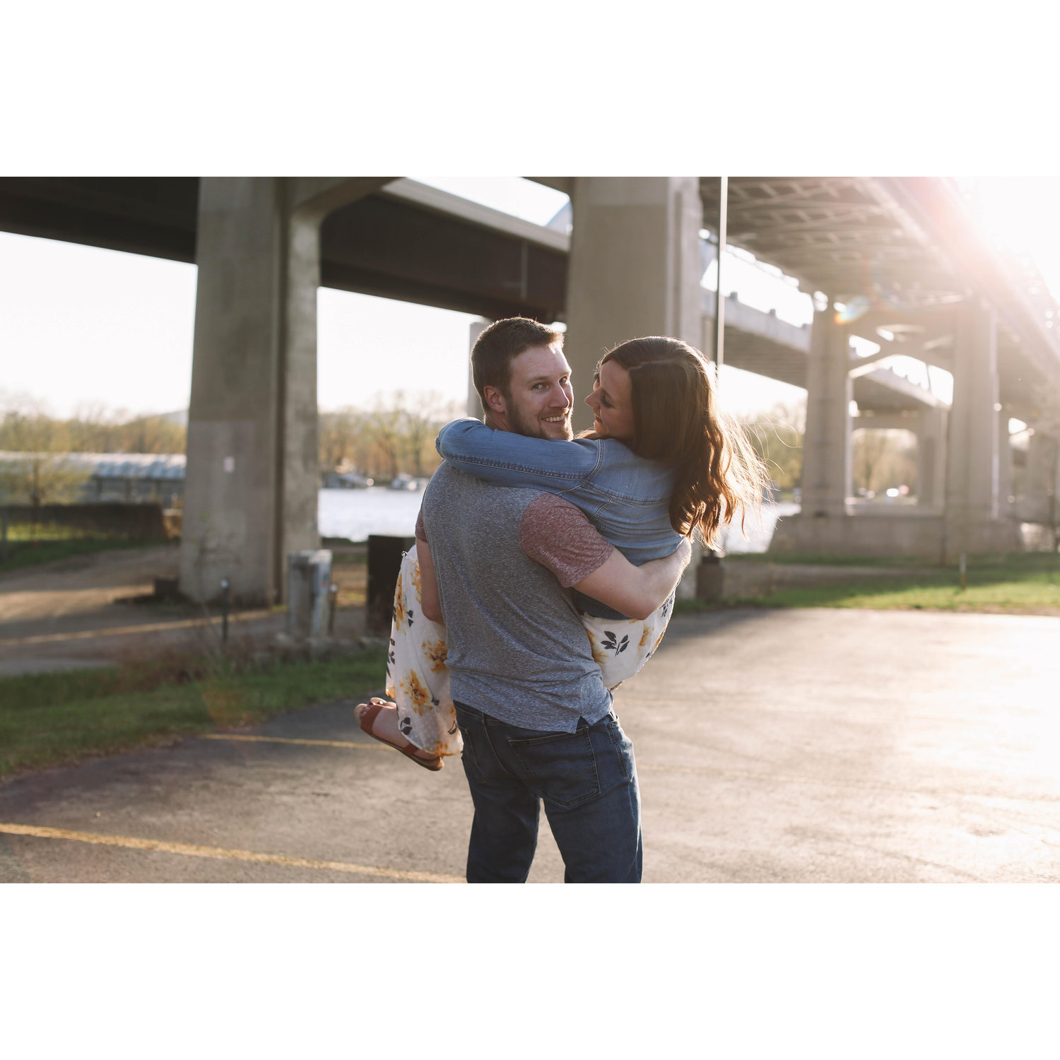 Engagement Photos: RMT Photography
