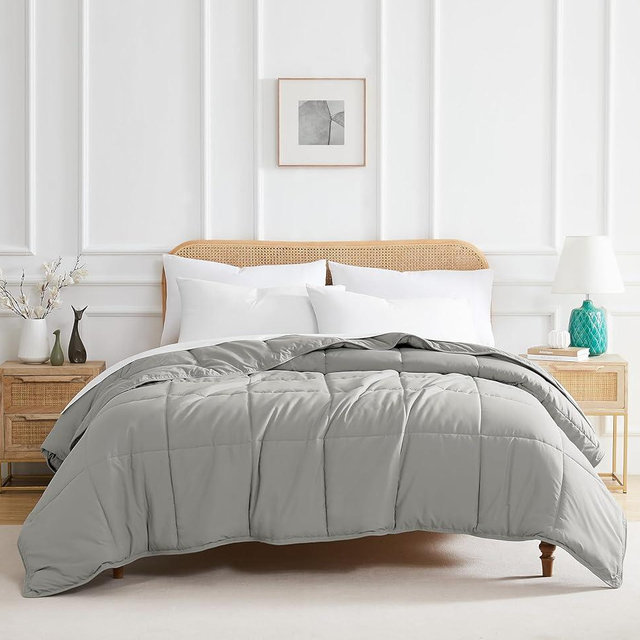 Southshore Fine Living, Inc. California/King Size Comforter, Pet Hair Resistant Bedding Comforters, Easy Care Oversized Down-Alternative Grey Comforters, Cal/King, Steel Grey