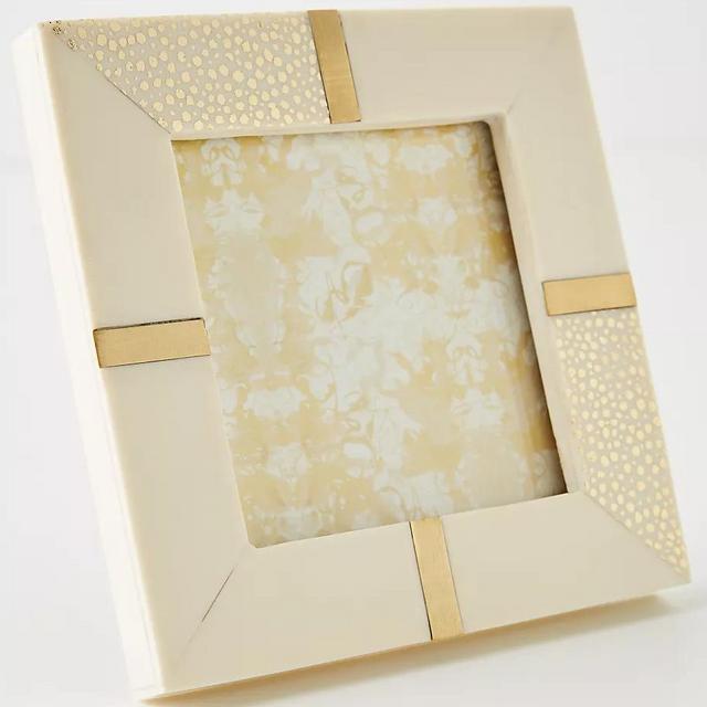 Tiana Frame