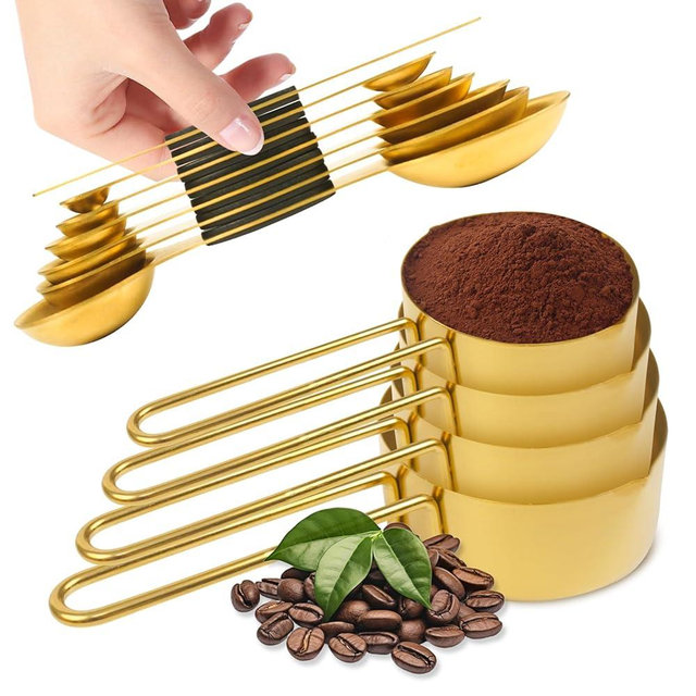11 pcs Gold Measuring Cups and Spoons Set,Includes 4pcs Measuring Cups And 6pcs Magnetic Measuring Spoons & 1 Leveler,Stainless Steel is Ideal for Measuring Liquids And Dry Ingredients