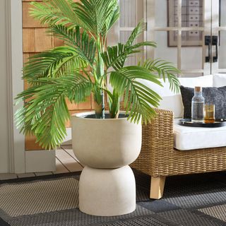 Ricco Pedestal Planter