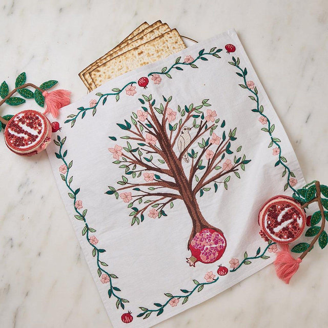 Embroidered Matzo Cover with Pomegranate Tree, Hand-Crafted Passover Linen, Handmade Jewish Culture Decor