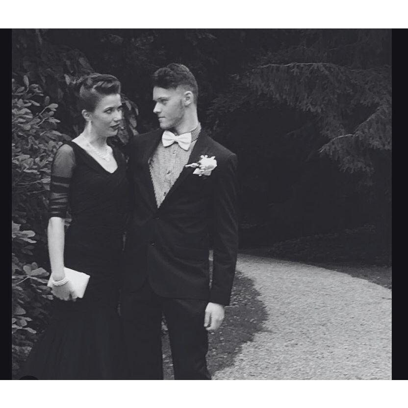 The very first day we met. Wold you believe those two people had only known each other for less than five minutes when this picture was taken?