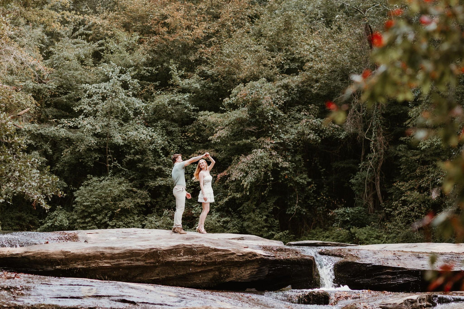 The Wedding Website of Emily Robinson and Hunter Dixon