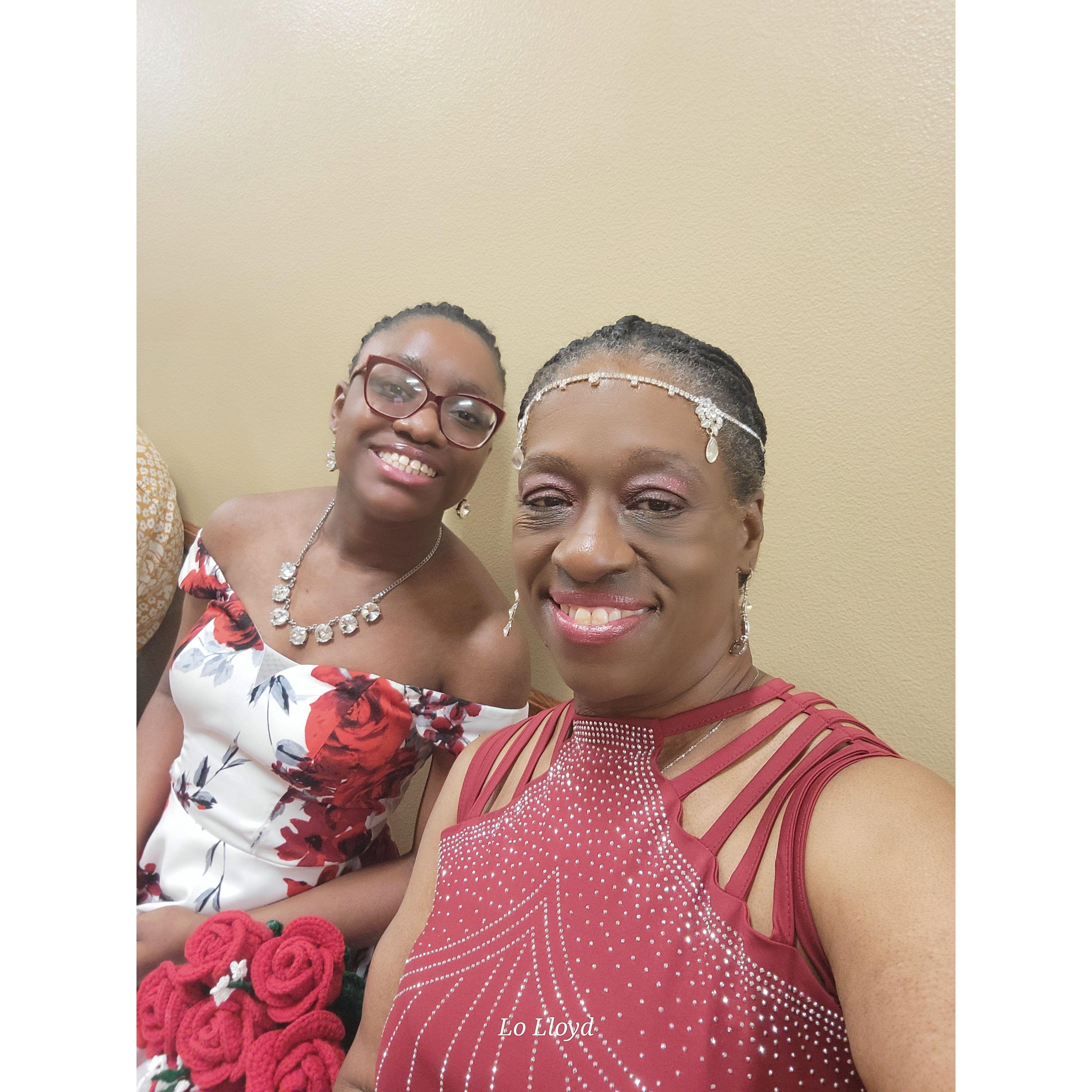 Pre-ceremony selfies