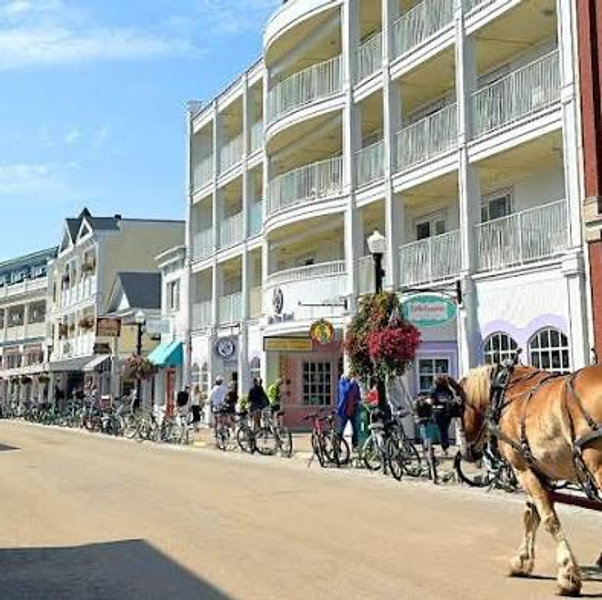Mackinac Island Hotel