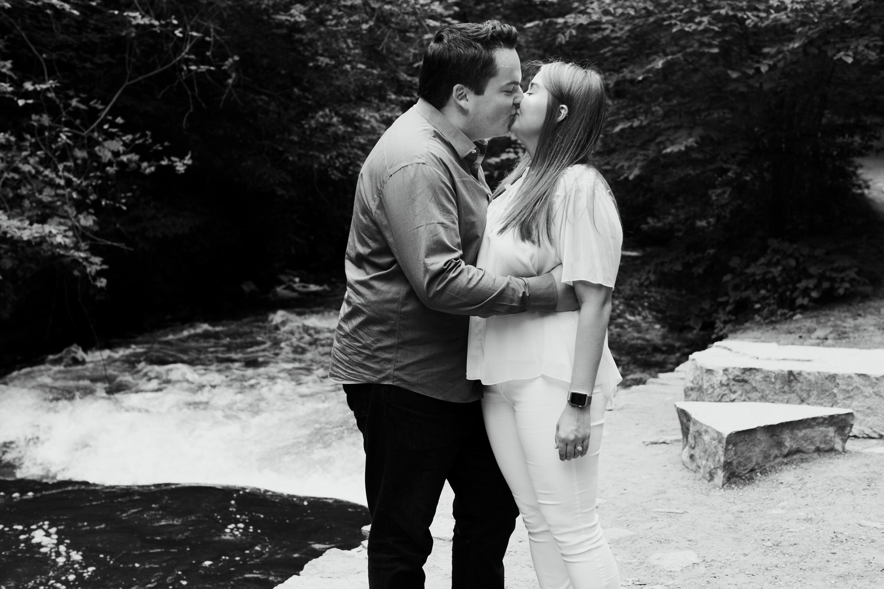 The Wedding Website of Molly Cole and Tom Gutheil
