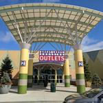 Great Lakes Crossing Outlets