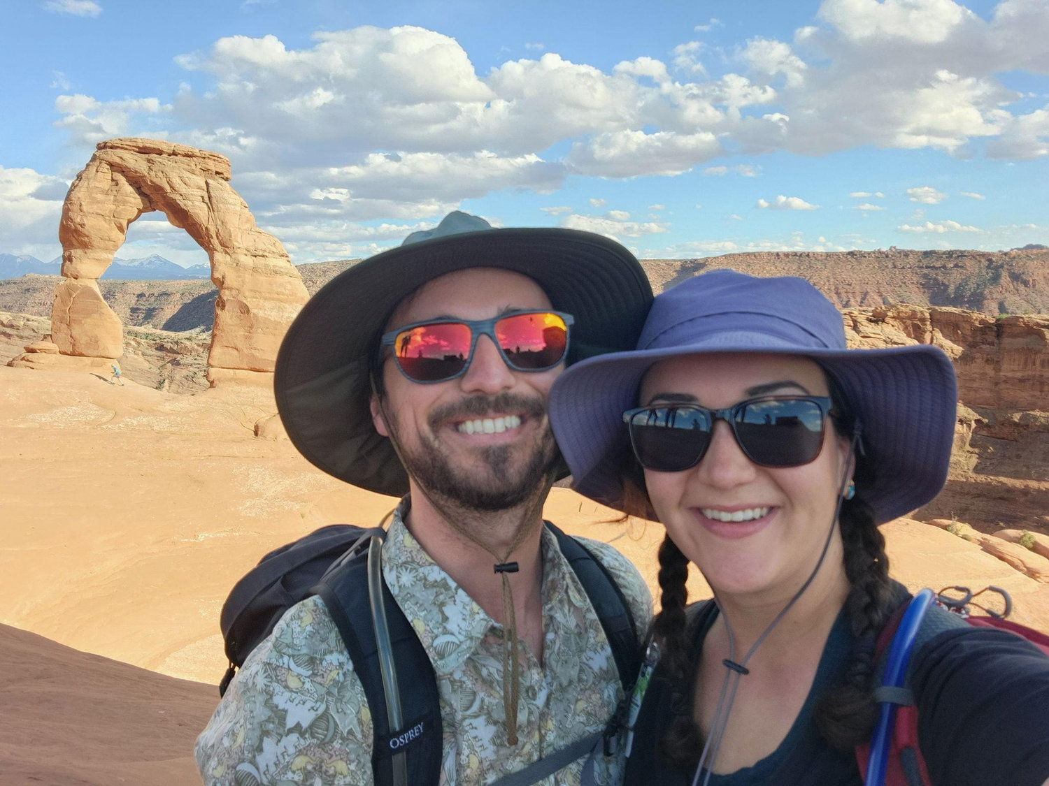 The Wedding Website of Lindsey Robinson and Evan Downs
