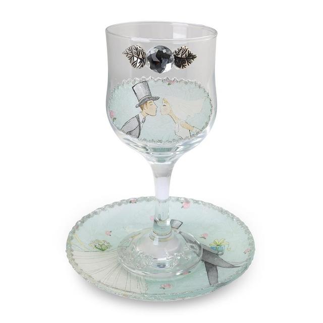 JoyJolt Meadow Butterfly 10 oz. Crystal Stemmed Champagne Flute