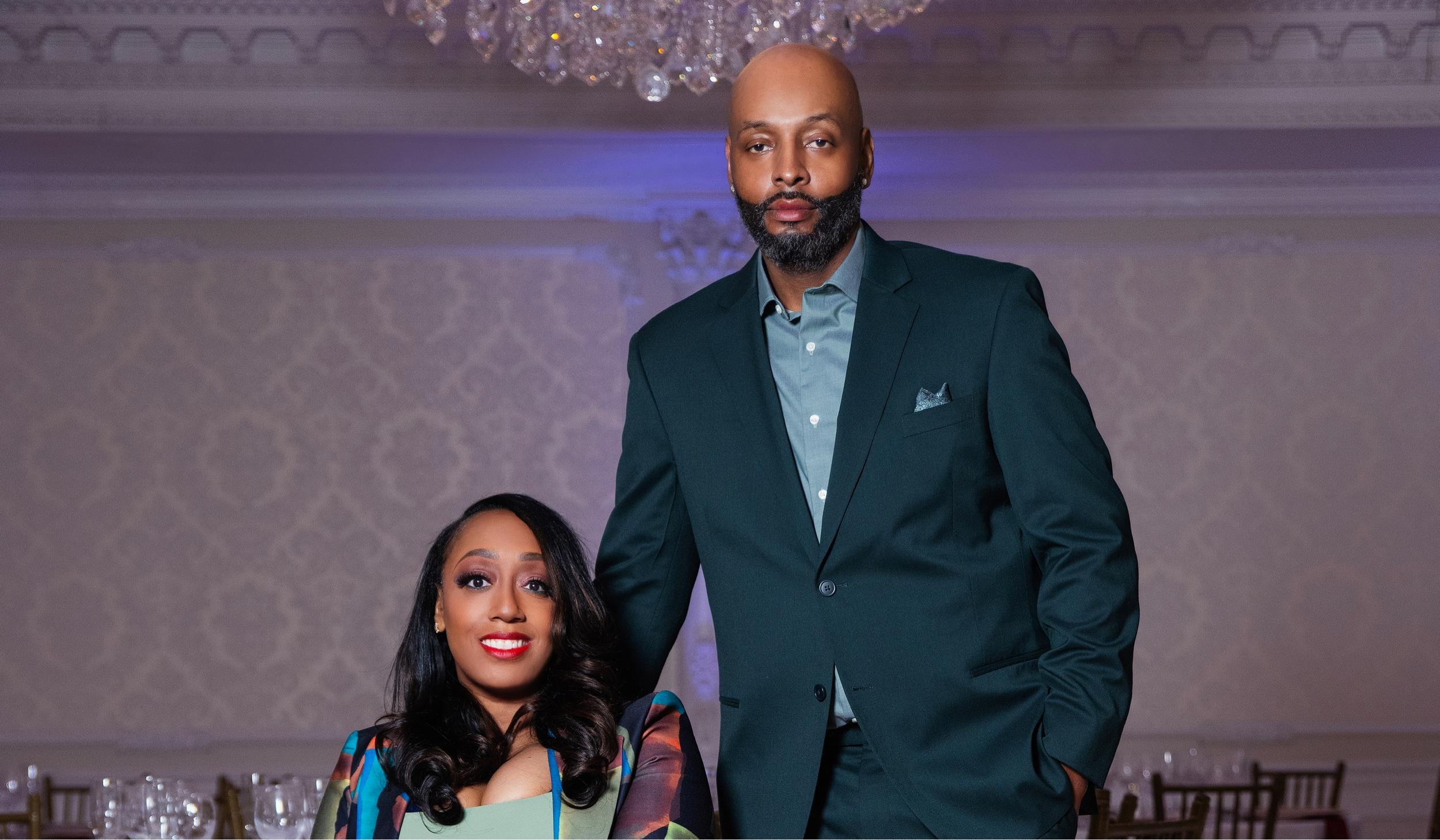 The Wedding Website of Shareefah Rokes and Daren Ford