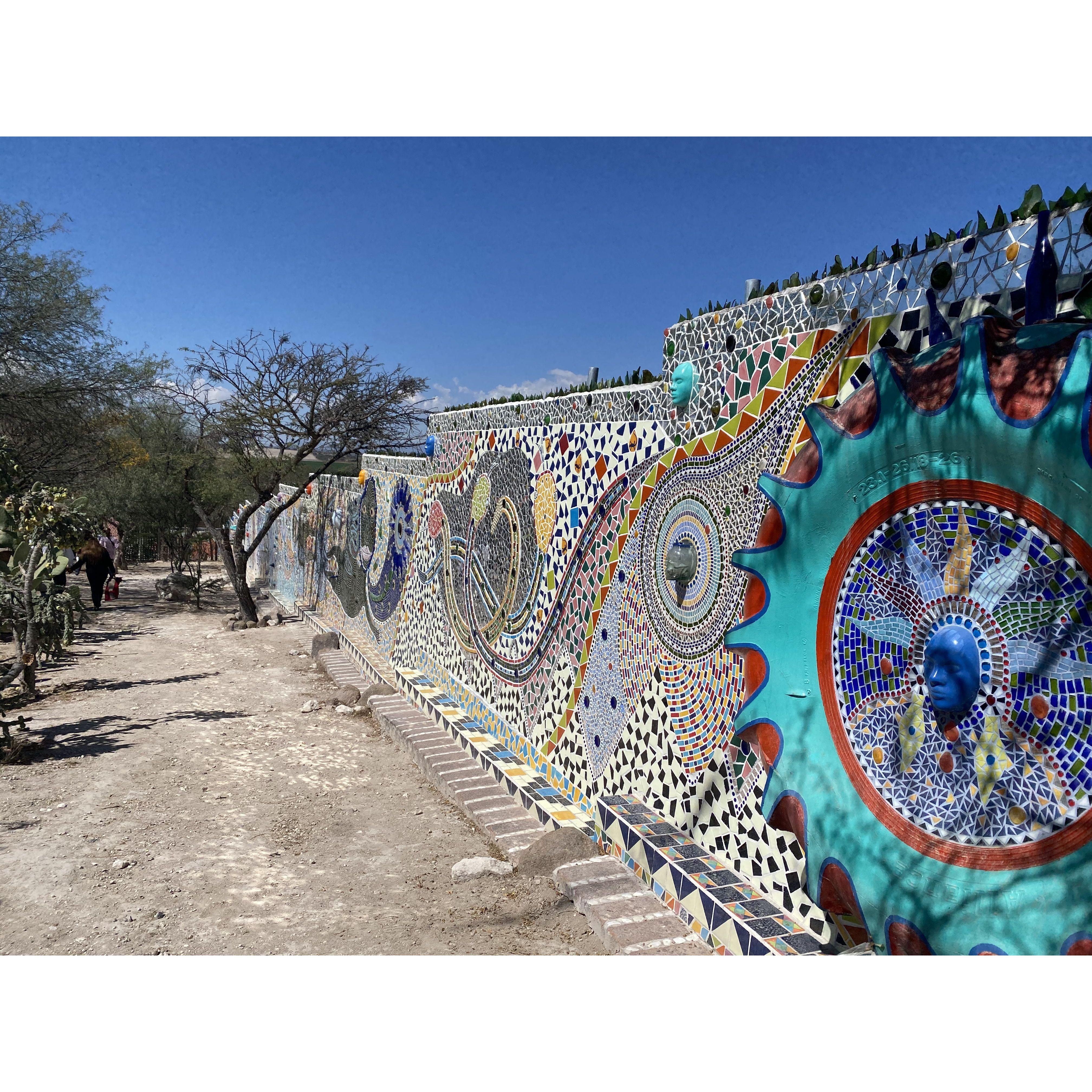 Anado's wall, San Miguel De Allende