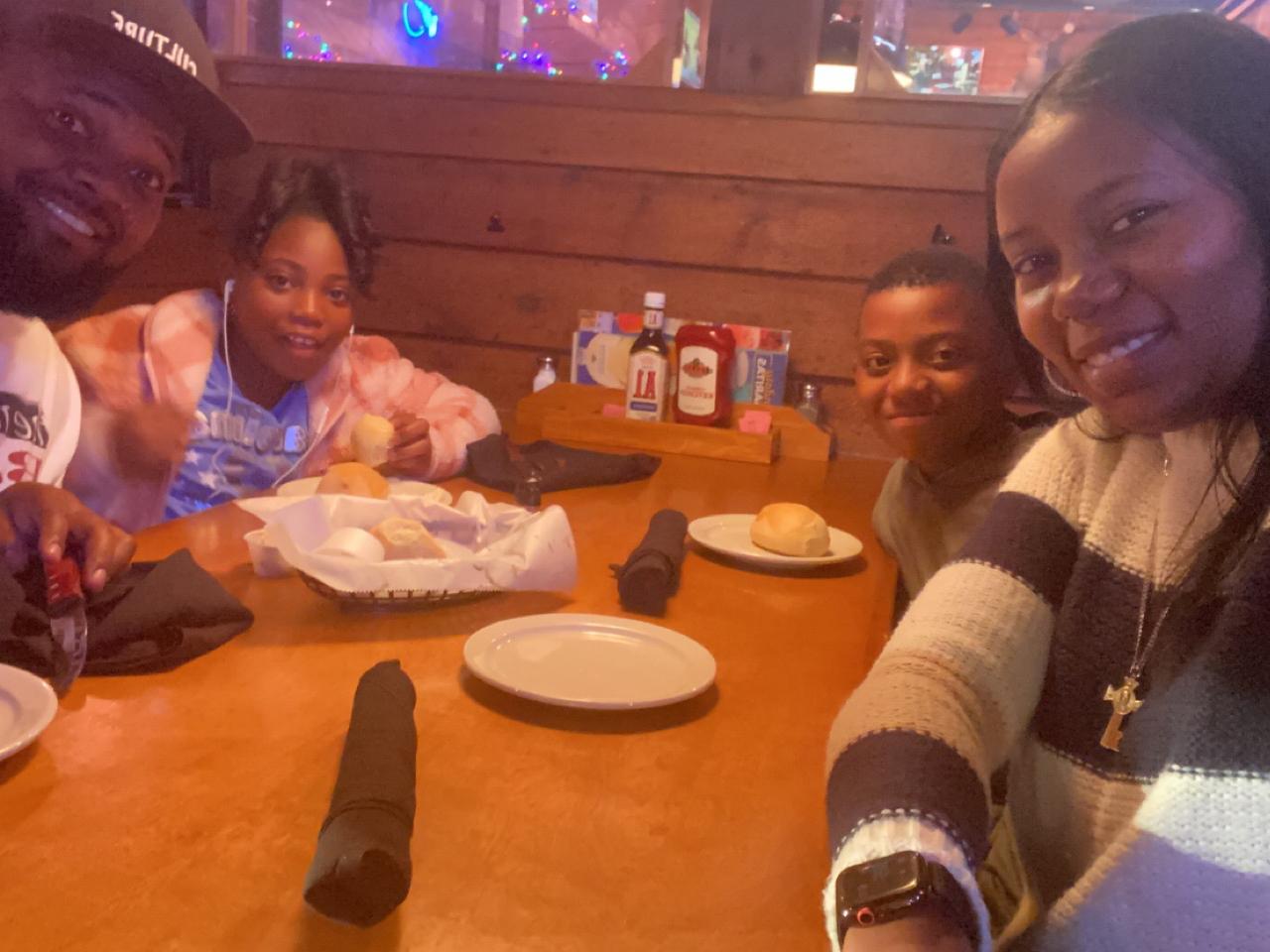 The Wedding Website of Chuana Morgan and Ray Barksdale