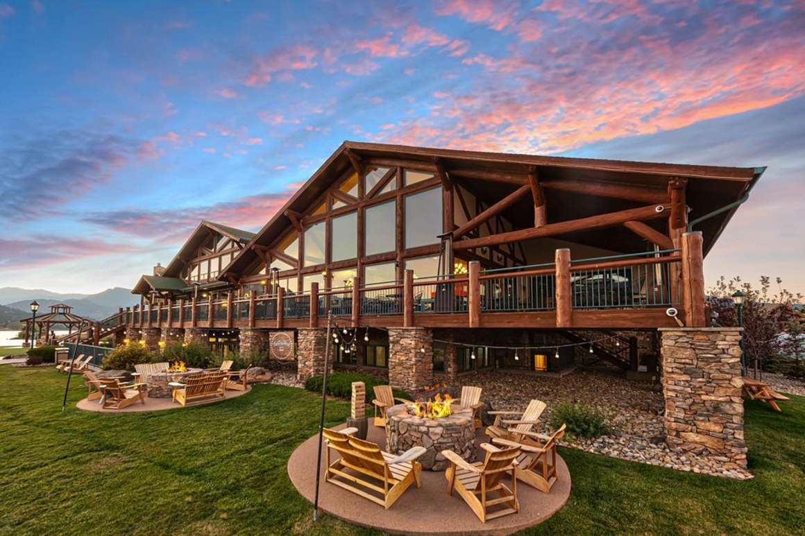 The Estes Park Resort & Spa