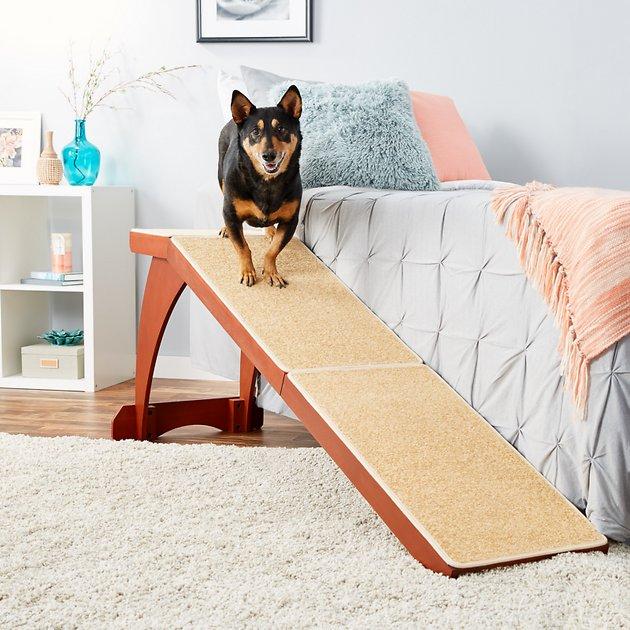 Solvit Wood Bedside Dog & Cat Ramp