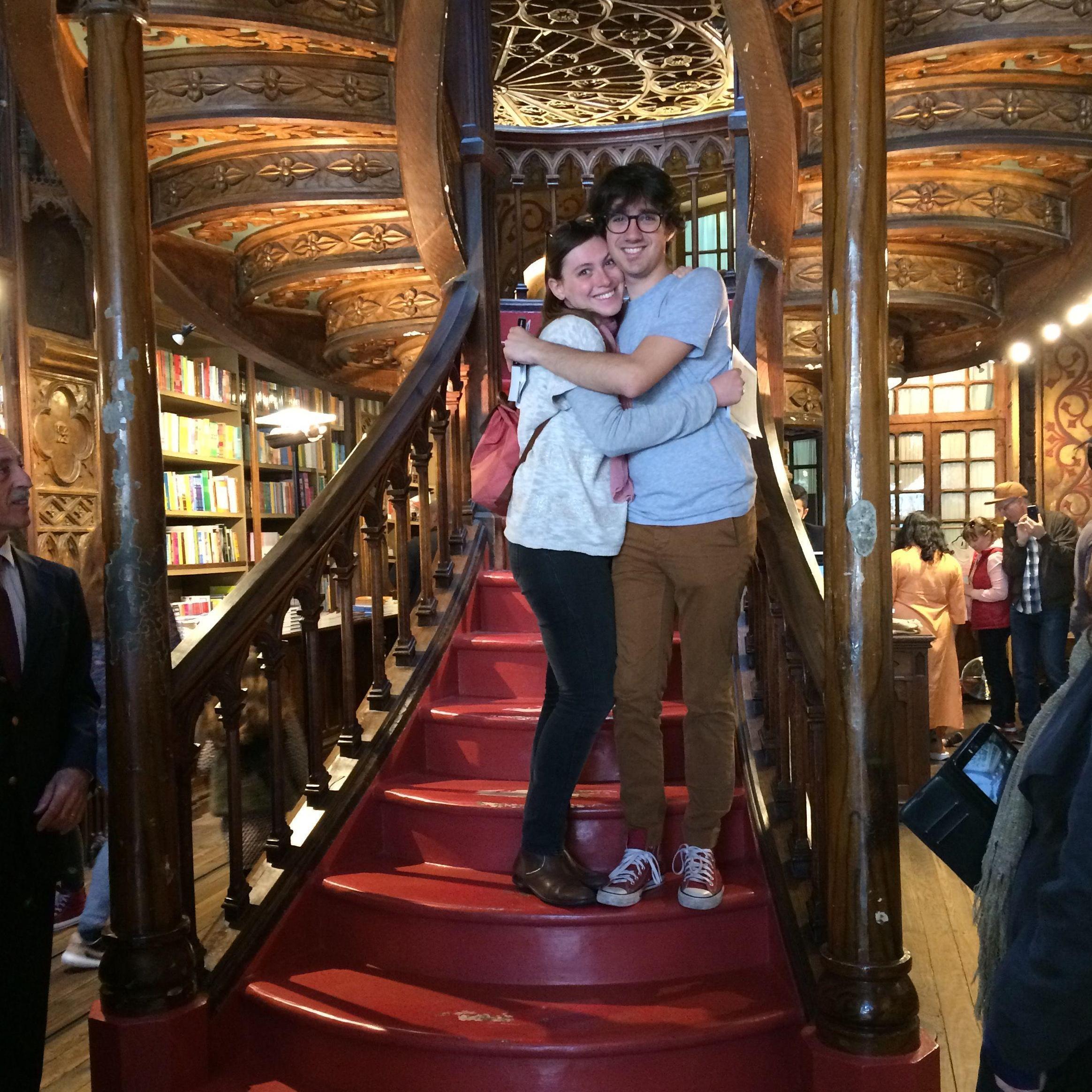 Premier voyage en amoureux... Porto et sa merveilleuse Librairie Lello, qu'on pensait encore à l'époque avoir servi d'inspiration à J.K. Rowling