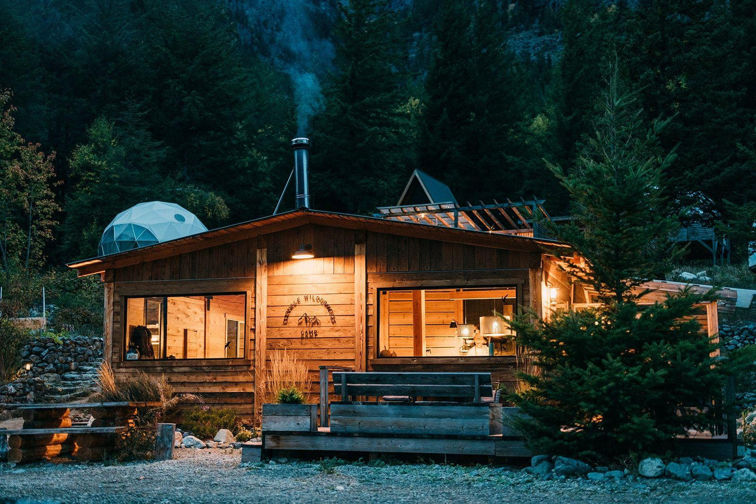 The Wedding Website of Lindsey Bott and Triston Matthews