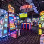 Dave & Buster's - Arcade