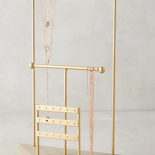 Highbar Jewelry Stand
