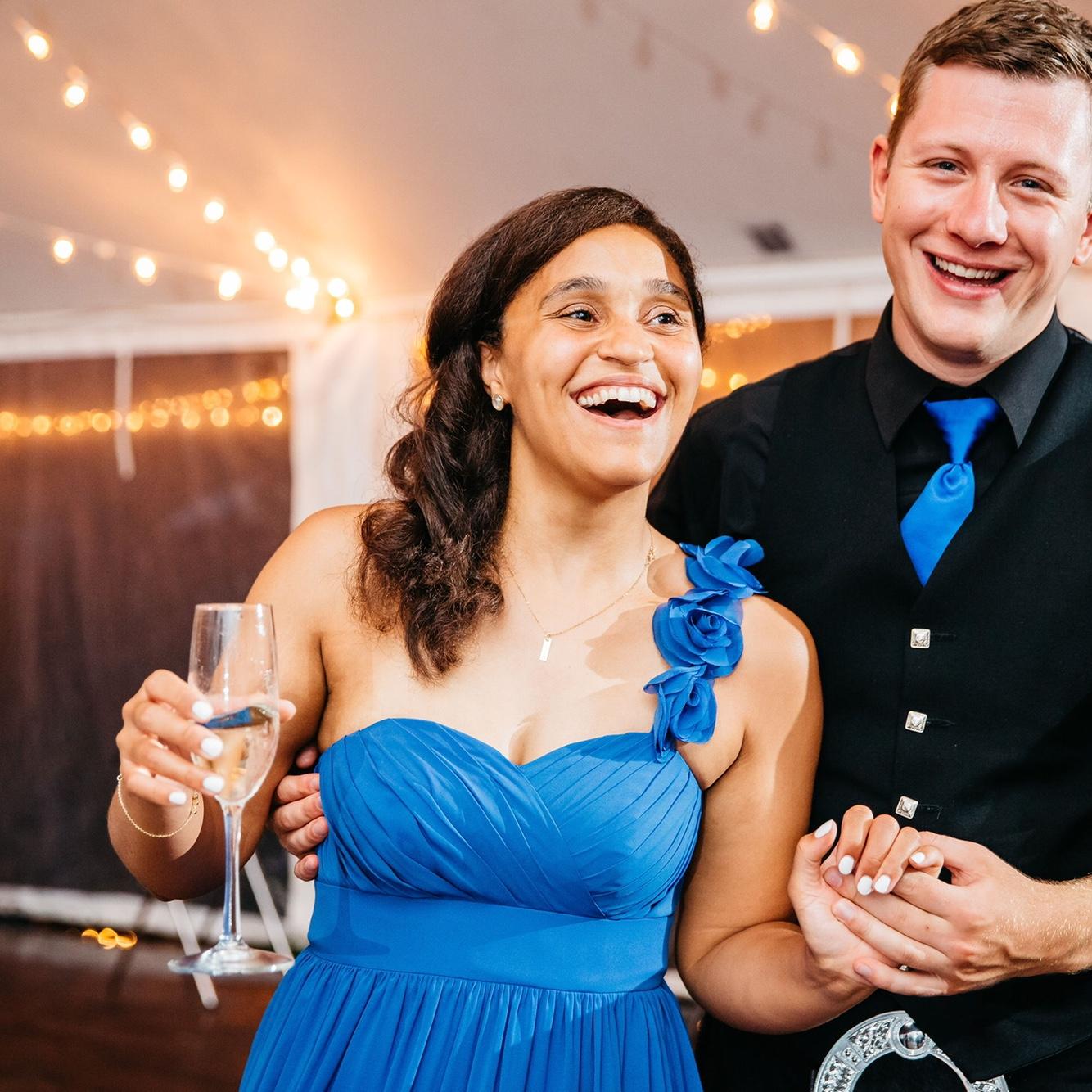 A perfect wedding candid!