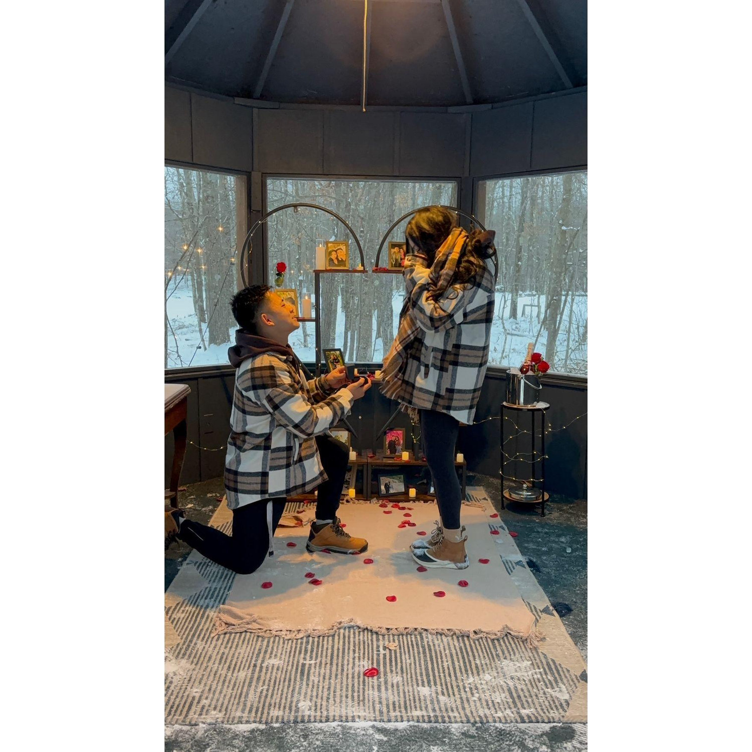 She said yes!!