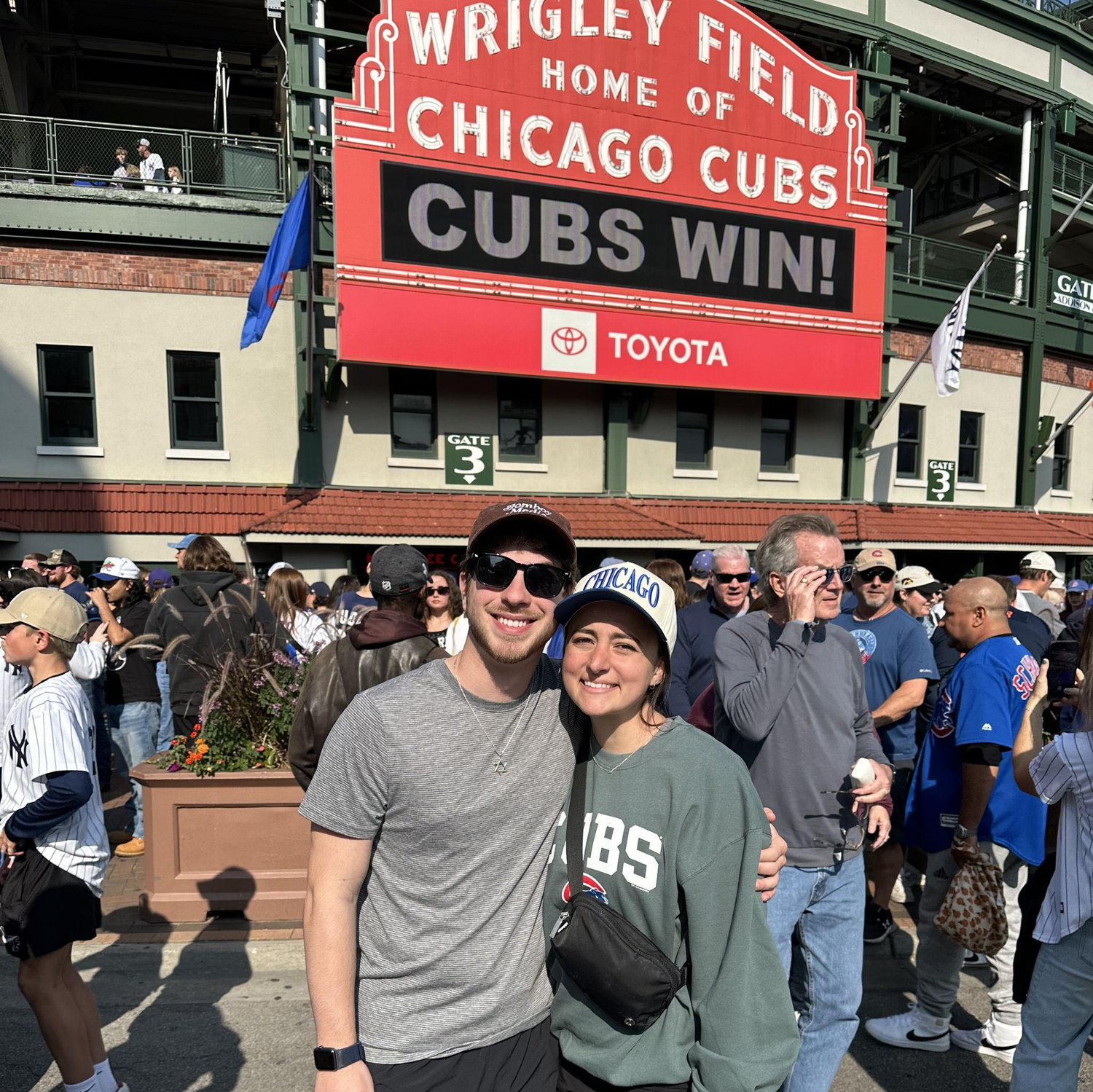 ⚲ Wrigley Field