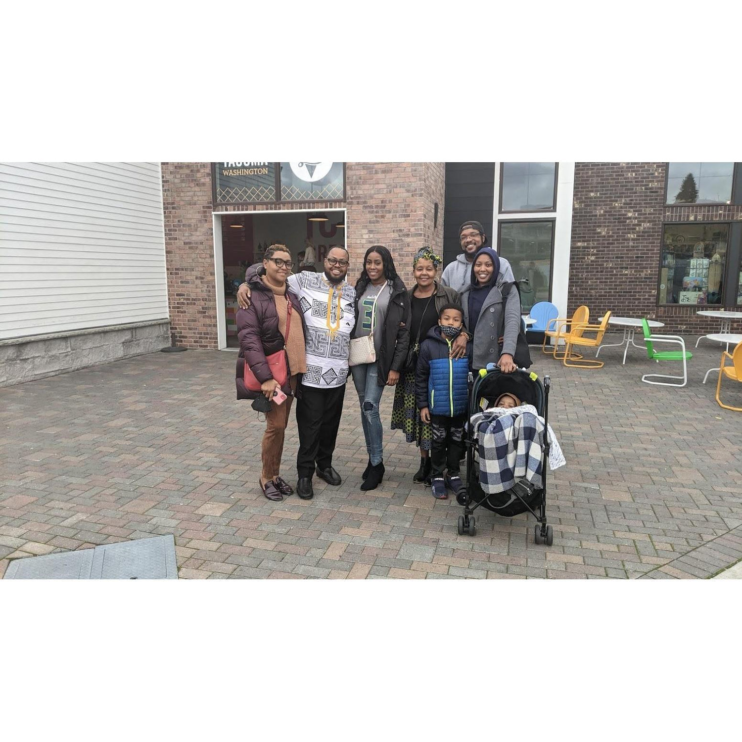 Having lunch with Carl's family in Tacoma, WA.