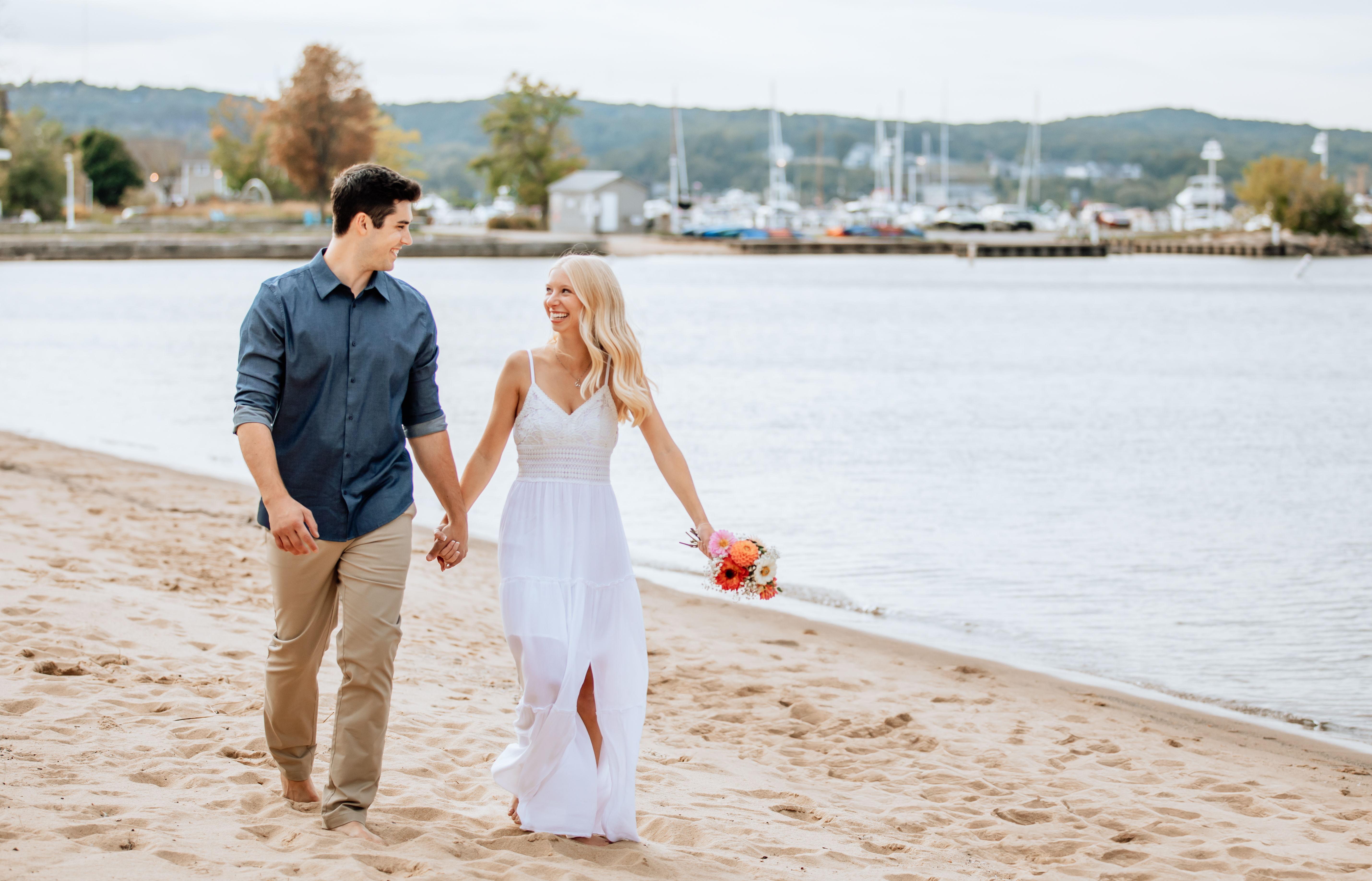 The Wedding Website of Carissa Mitchell and Vincent Jenema
