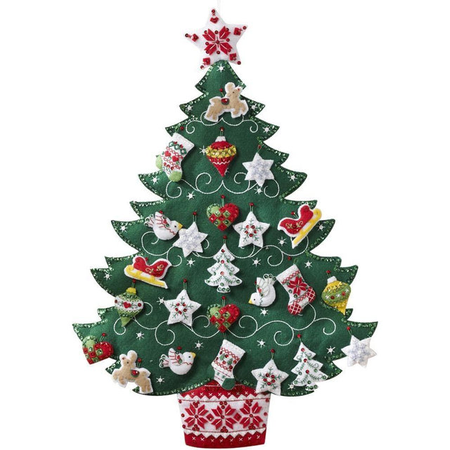 Bucilla Felt Applique Advent Calendar Kit, 17 by 24-Inch, Nordic Tree, Green, (86584)