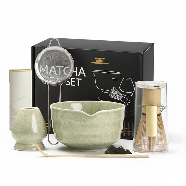 Domulux Matcha Whisk Set – 7-Piece Matcha Kit with Spouted Bowl, Bamboo Whisk & Holder, Scoop, Strainer & Spoon – Complete Japanese Tea Set for Beginners, Gifting & Ceremony – Gift Box Included